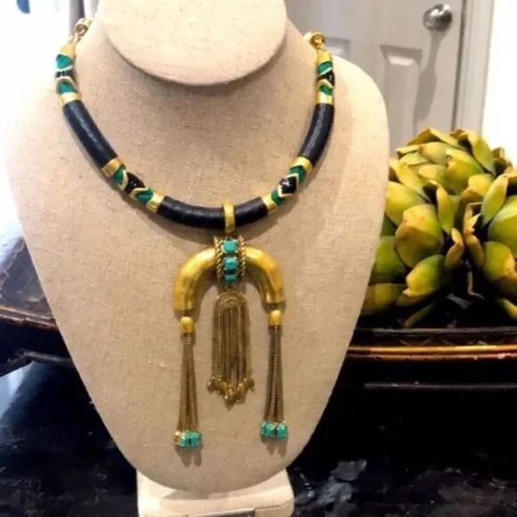 Stella & Dot Odeon Pendant Necklace - Picture 3 of 12